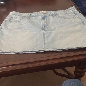 Light Wash Denim Mini Skirt - Women-